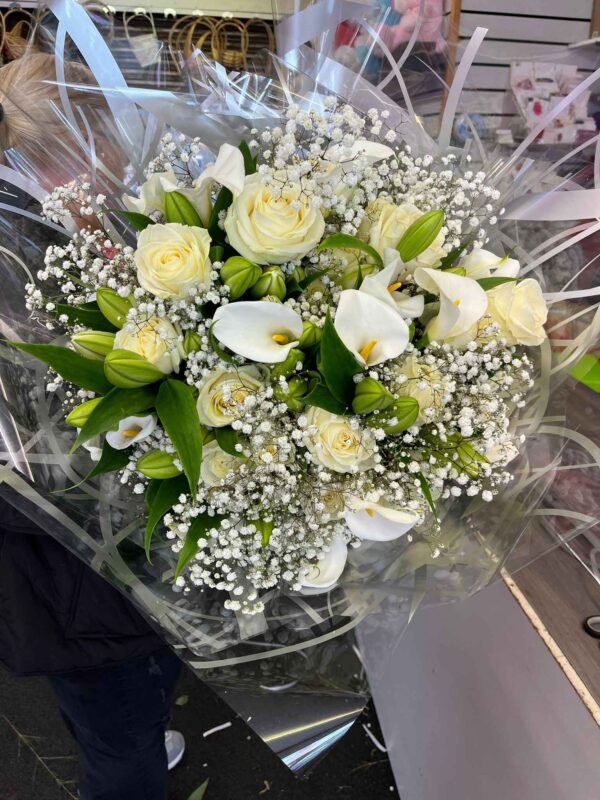 Simplicity calla Lilly rose and Lilly