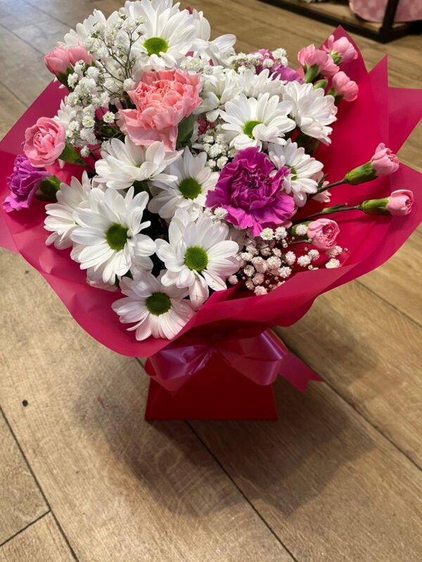 Carnation and chrysanthemum mix